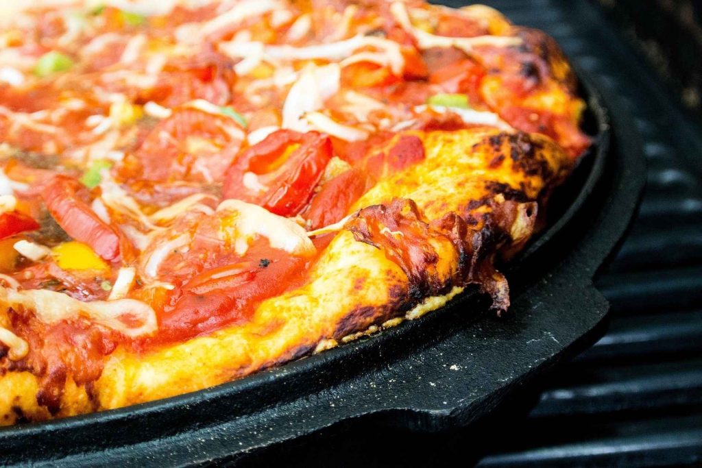 BBQ chicken pizza